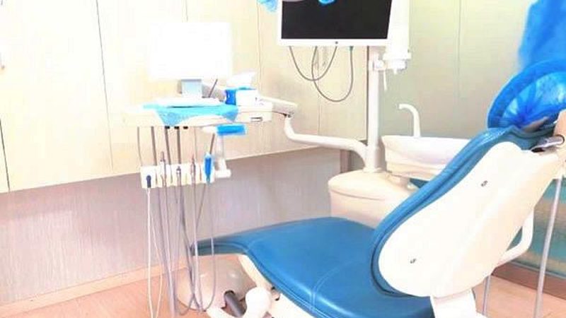 家用冷光美白仪：揭秘其优缺点，助你轻松拥有一口白牙**